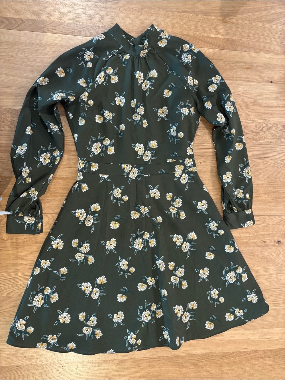 Banana Republic Dark Green Floral Long-Sleeve Fit & Flare Dress